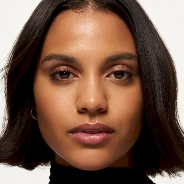 Sheer Skin Tint - Image 45
